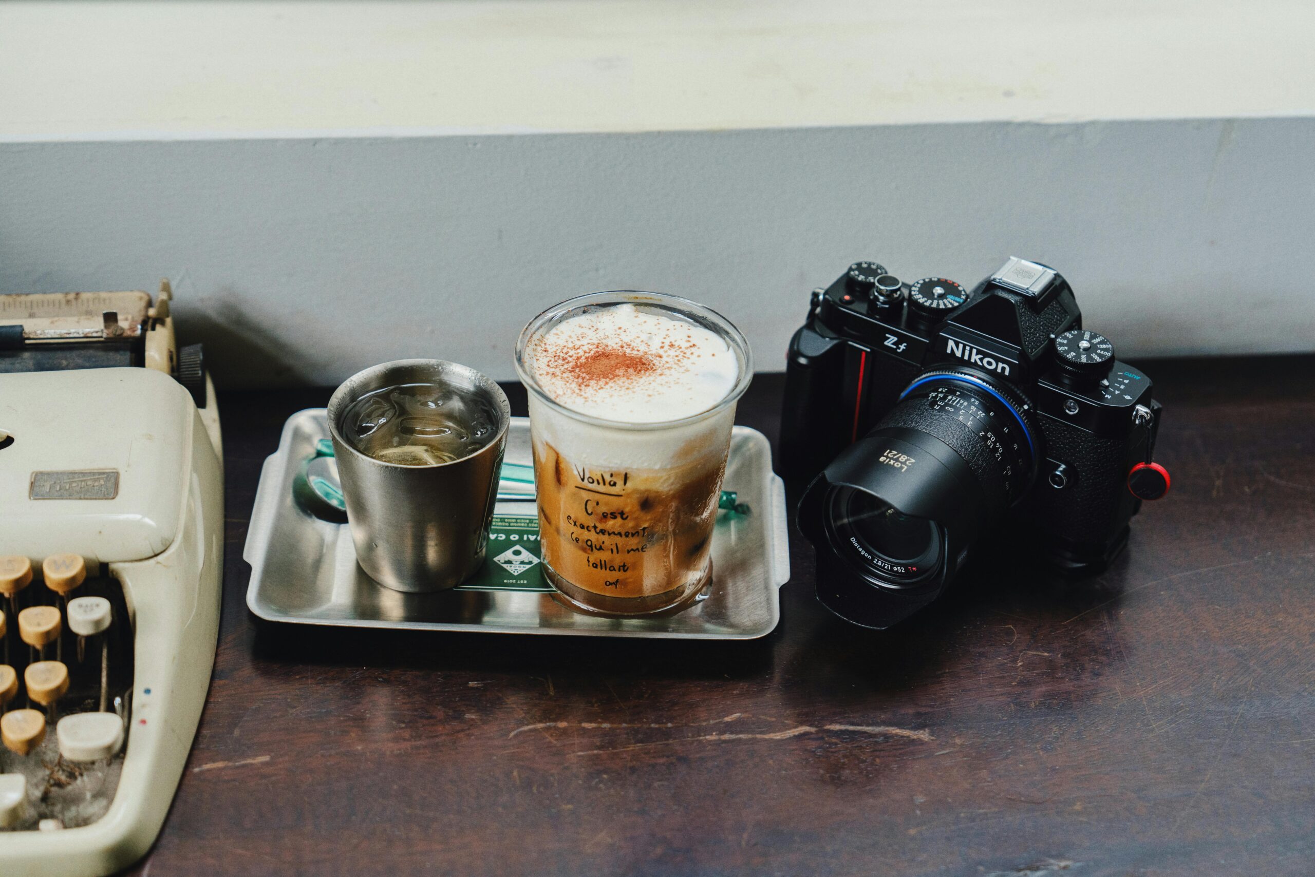 Pod coffee machine and traditional drip coffee maker comparison