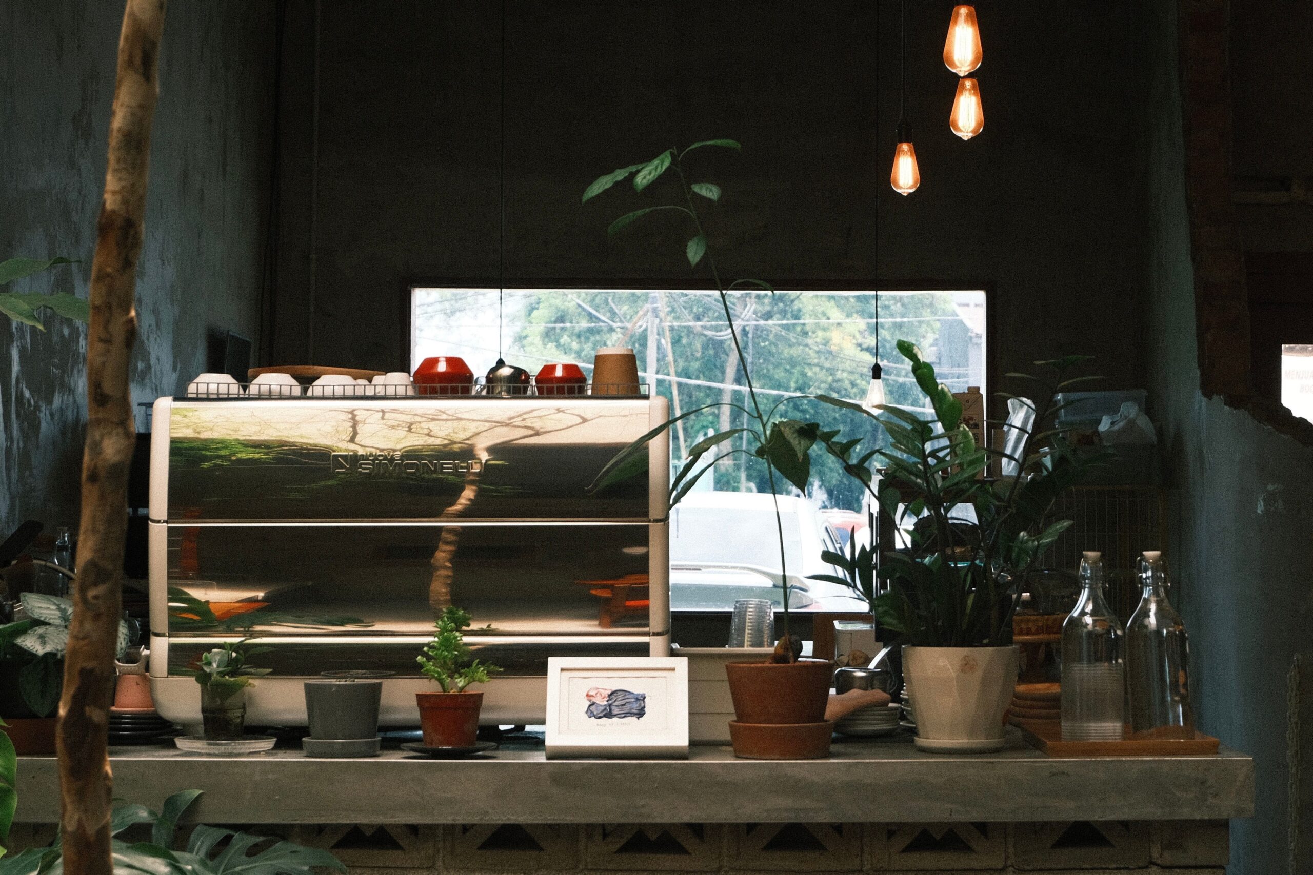 Commercial Espresso Machine vs Automatic Coffee Machine Comparison for Small Business in 2026